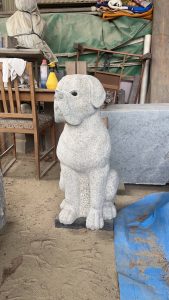 石製犬の置物　ボクサー犬　香川県牟礼町　山田忠石材店