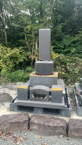 伊達冠石　お墓　建築材　ドアノブ　貼石　壁　採石場　宮城県産