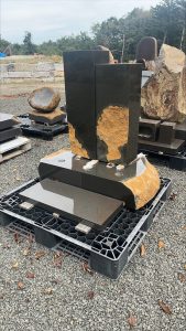 伊達冠石　お墓　建築材　ドアノブ　貼石　壁　採石場　宮城県産